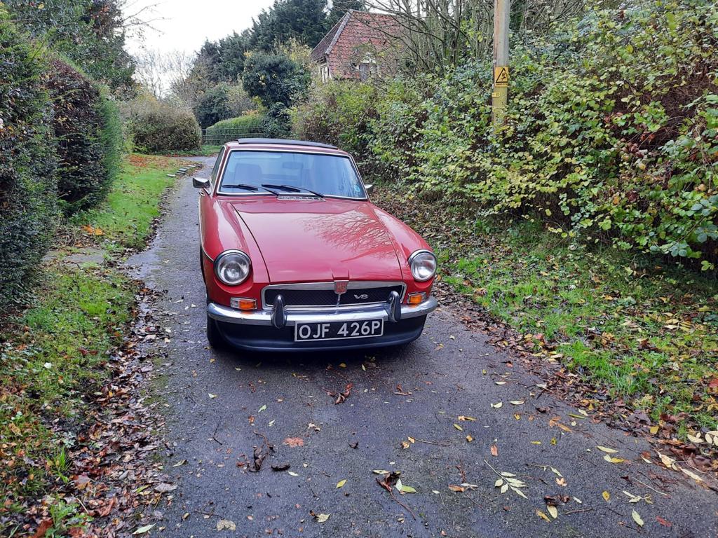 301121 1975 MG B GT V8 being collected 1