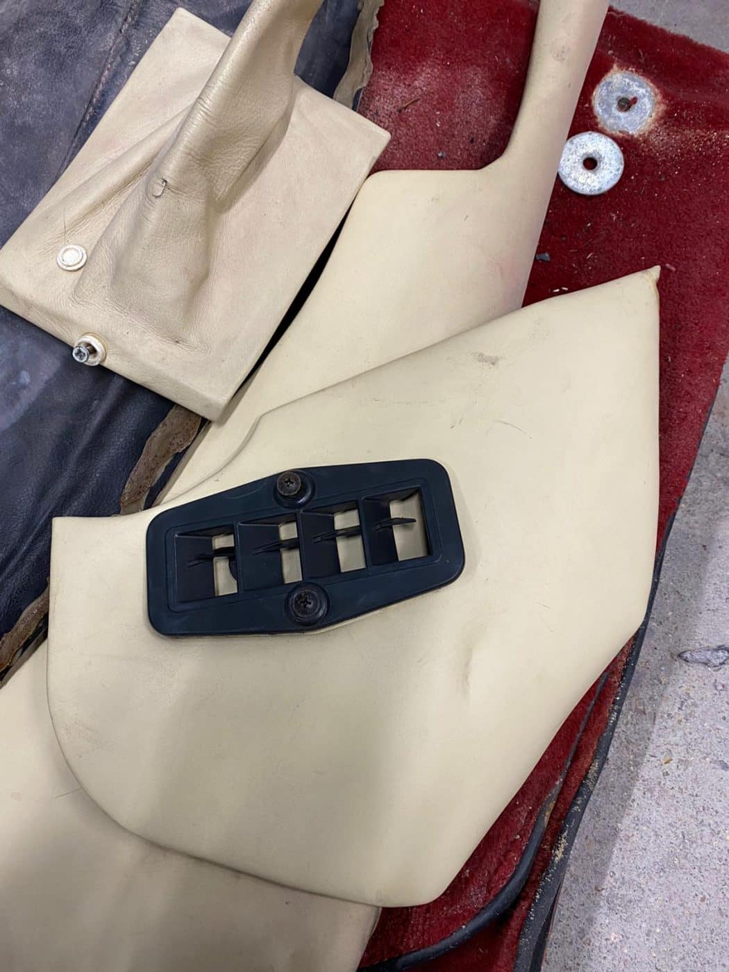 Ferrari Daytona Interior Brian 23 1