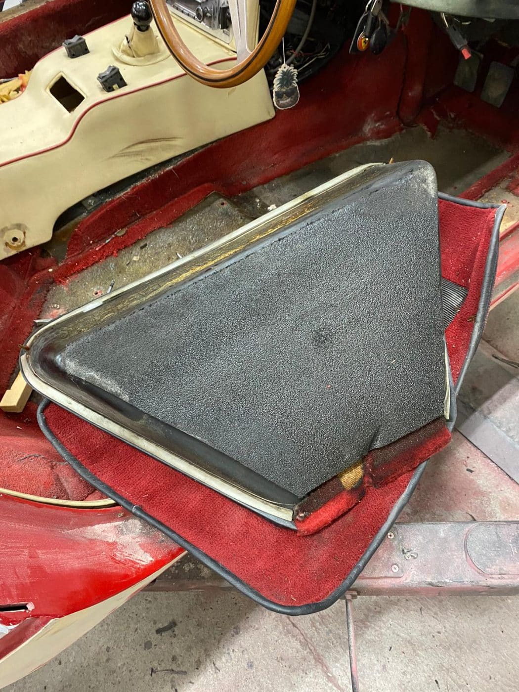 Ferrari Daytona Interior Brian 29 1