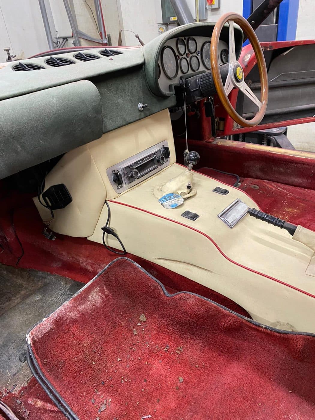 Ferrari Daytona Interior Brian 6 1