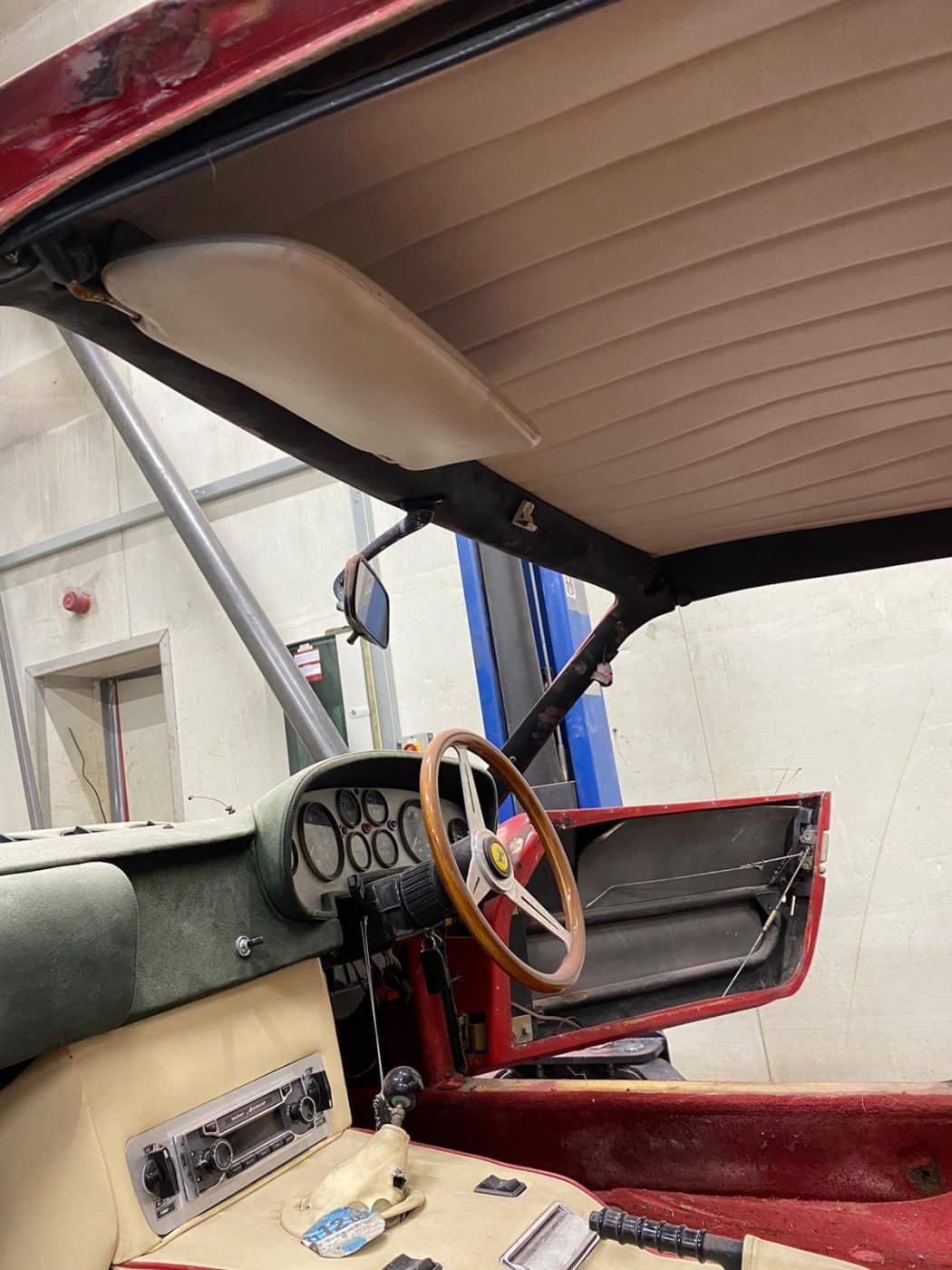 Ferrari Daytona Interior Brian 8 1