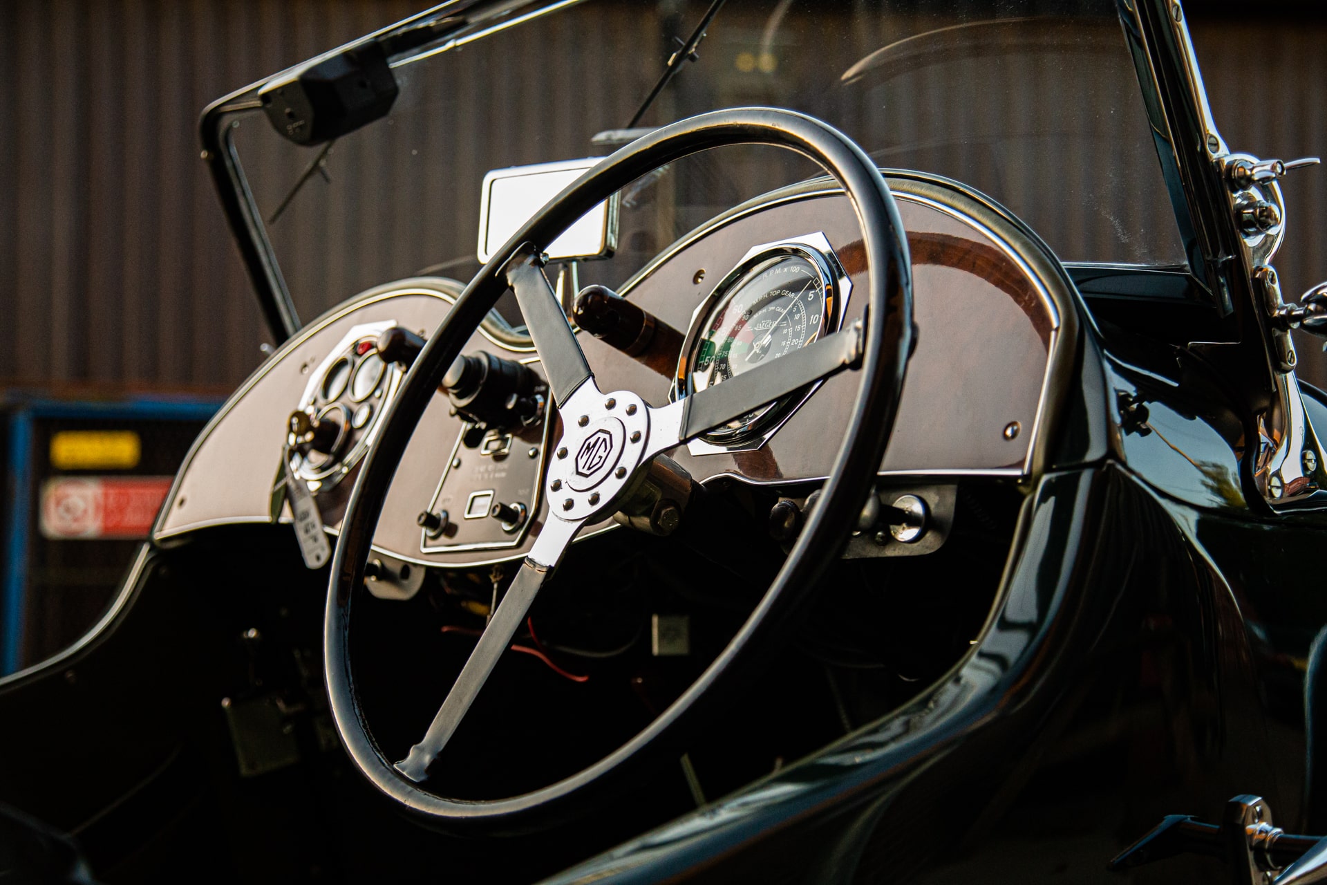 MG Steering Wheel Re do 1