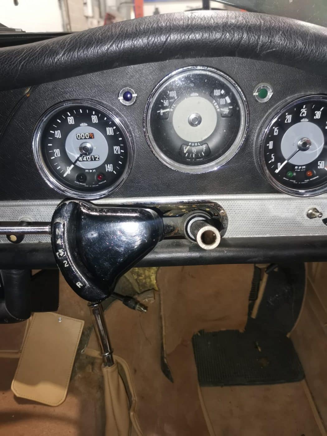 071221 1962 Jensen 541S Teardown 28 1