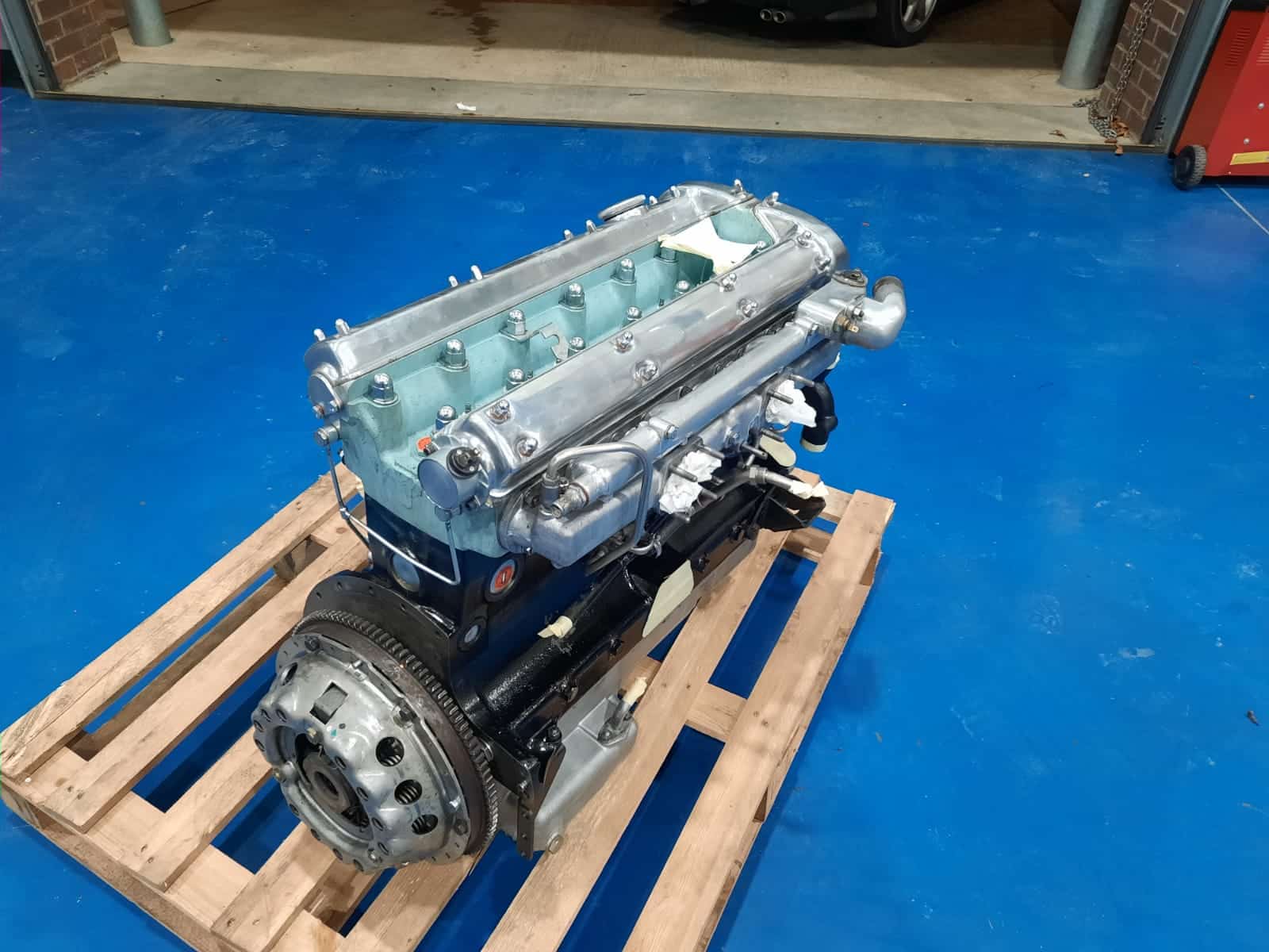 11221 1963 Jaguar MkII Engine Back4 1