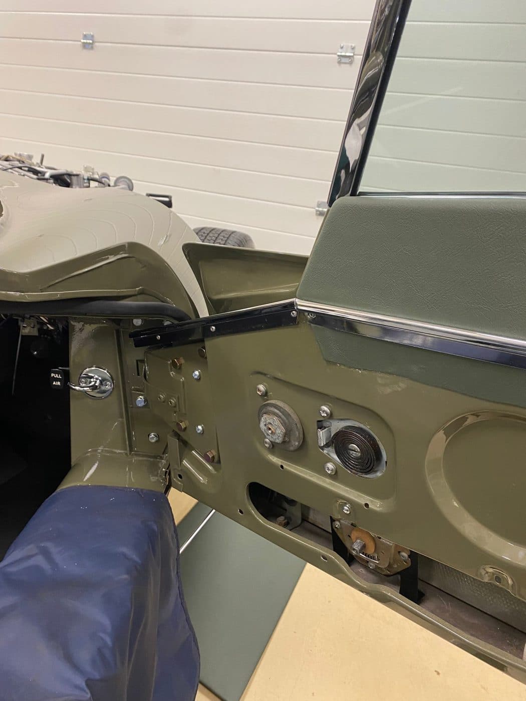 11221 FERN GREY DOOR PANELS2 1