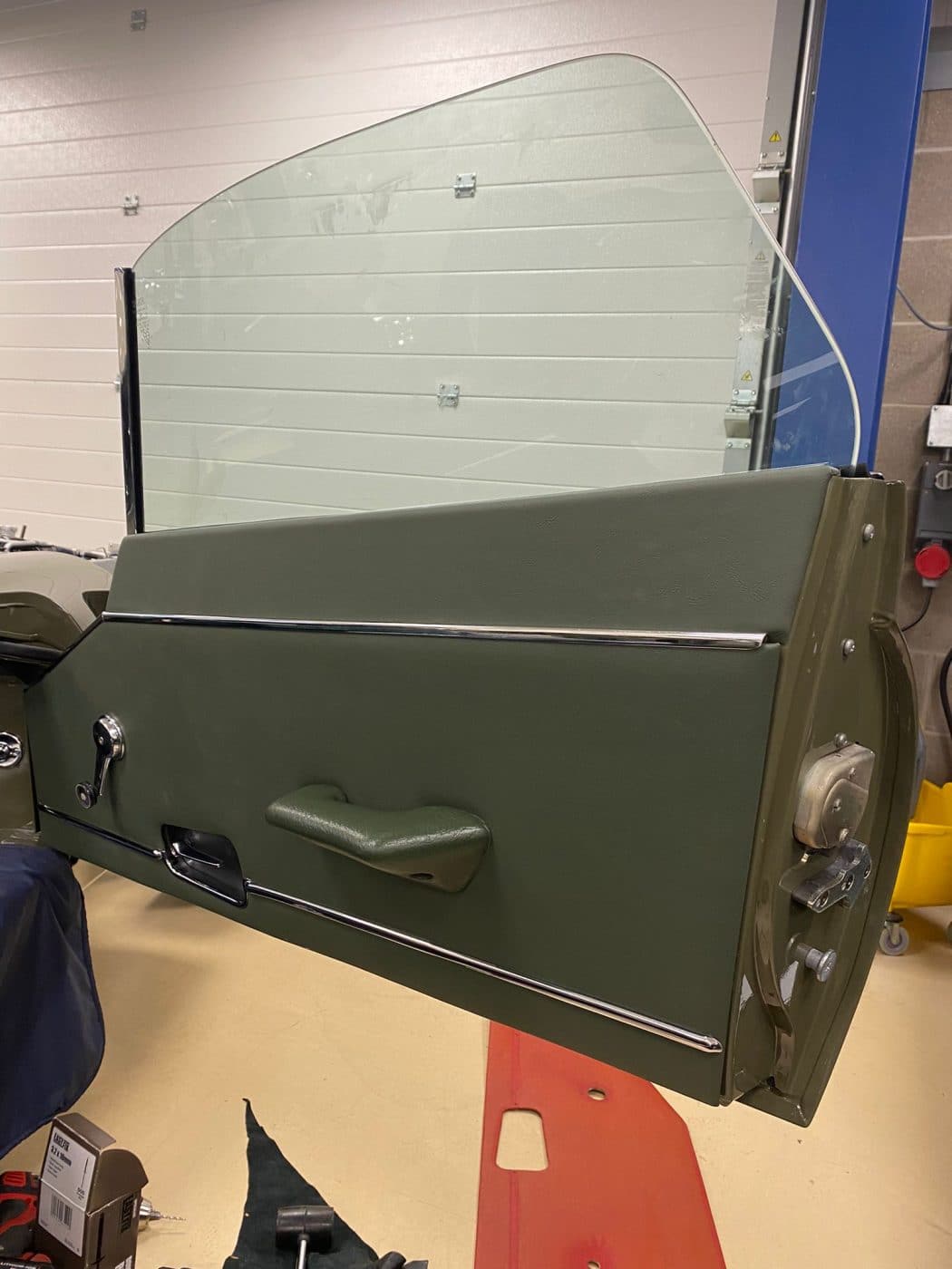 11221 FERN GREY DOOR PANELS4 1