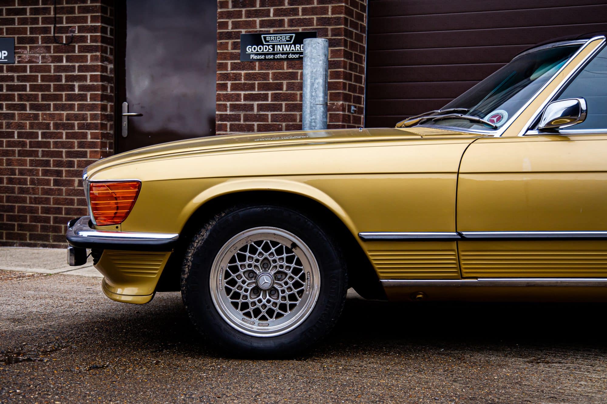 131221 1976 Mercedes 350SL 24 1