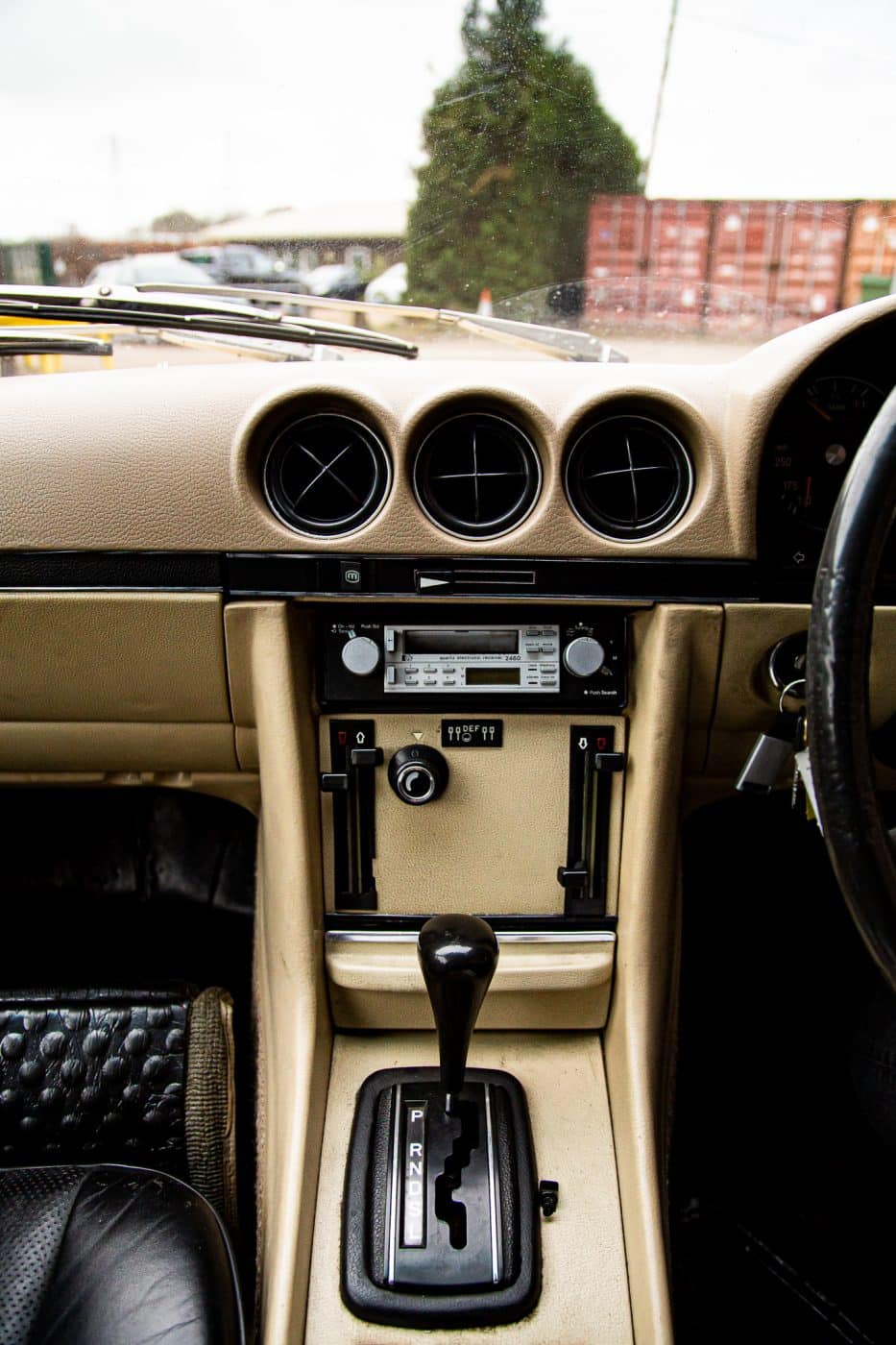 131221 1976 Mercedes 350SL 5 1