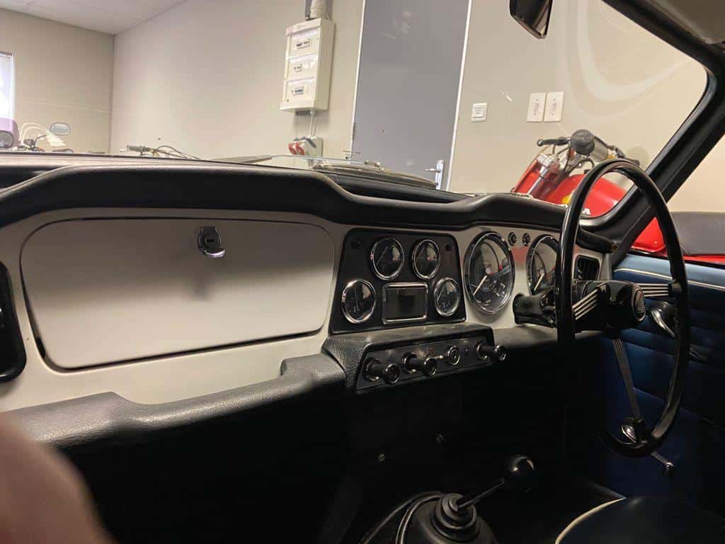 131221 Triumph TR4 11 1