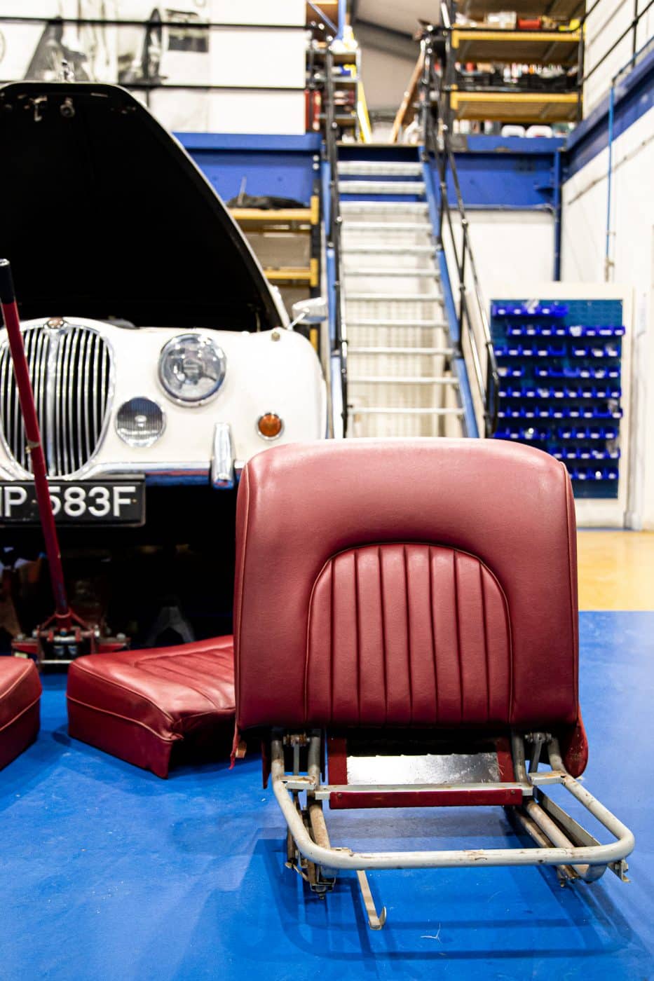 141221 1968 Jaguar MkII Interior 5 1