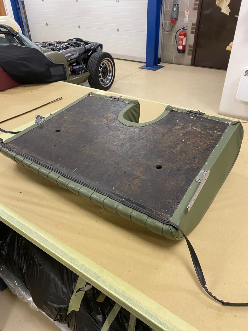 171221 1934 MG PA Midget Seat Trim 5 1