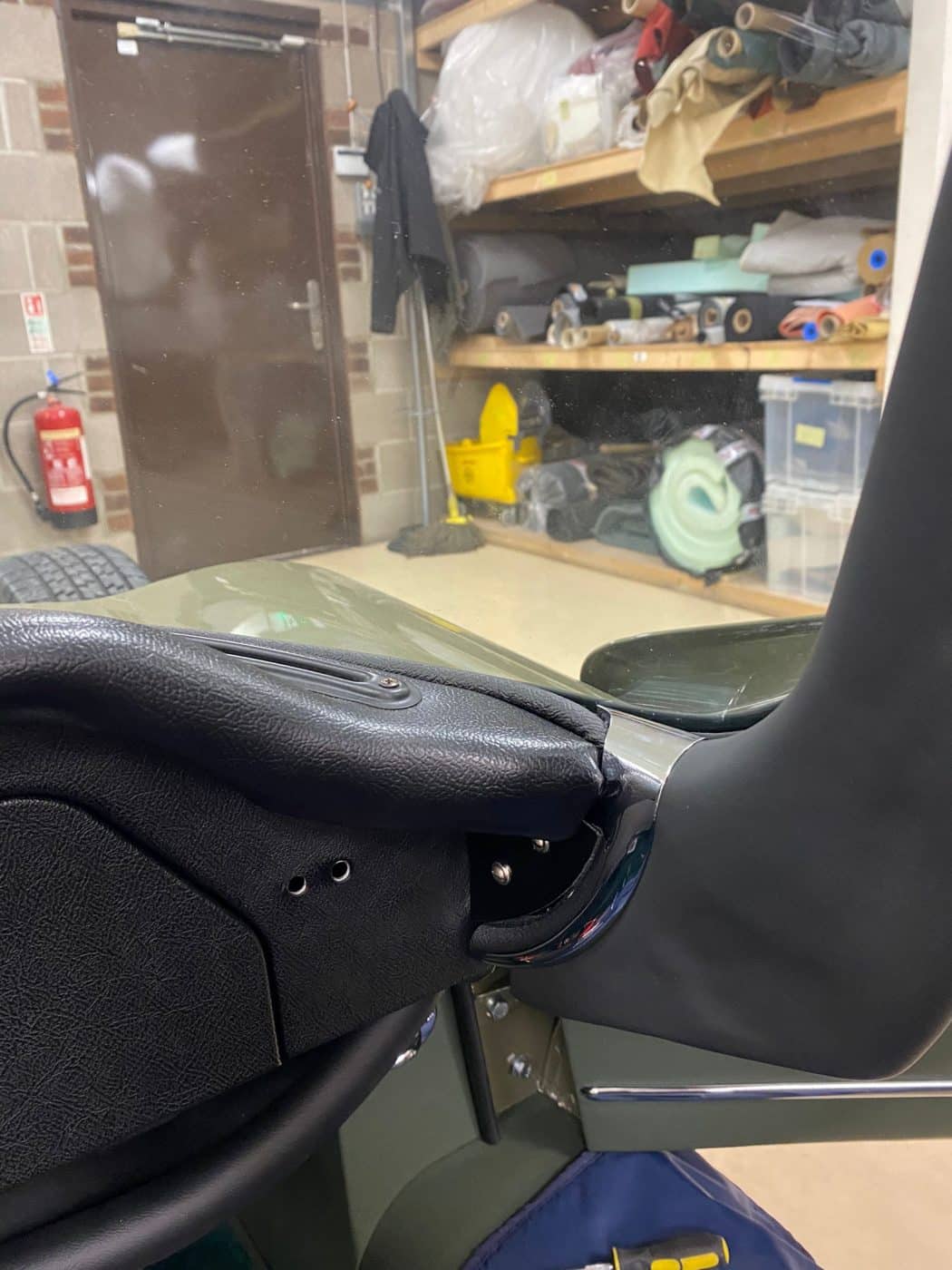 171221 1973 Jaguar E Type Roadster Trim 4 1