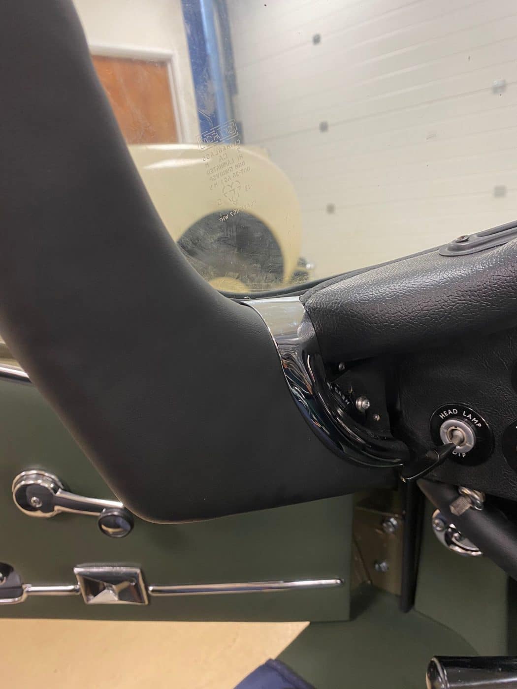 171221 1973 Jaguar E Type Roadster Trim 9 1