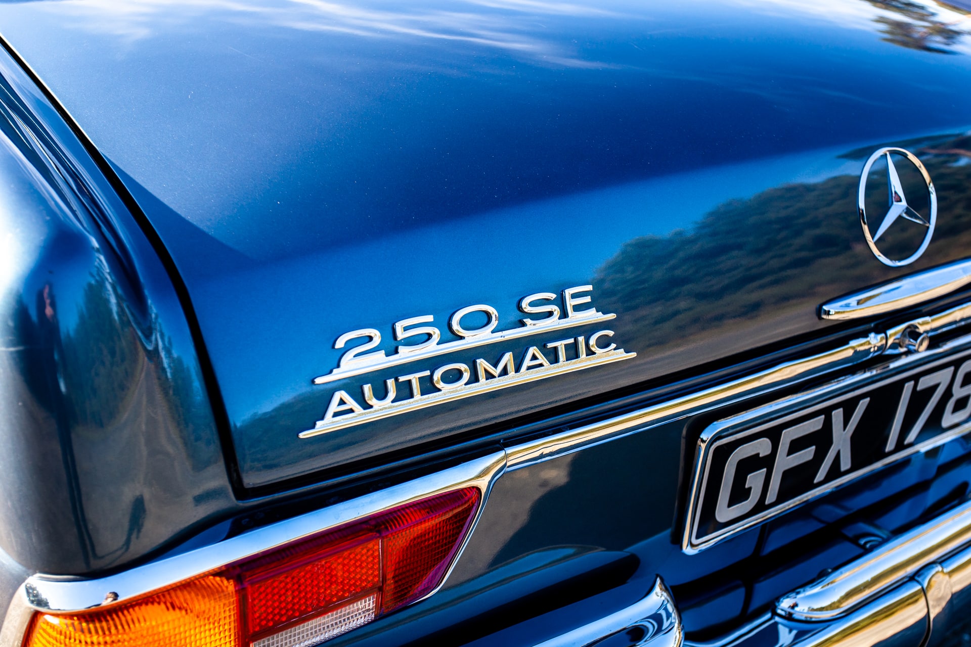 1966 Mercedes 250 SE 16 1