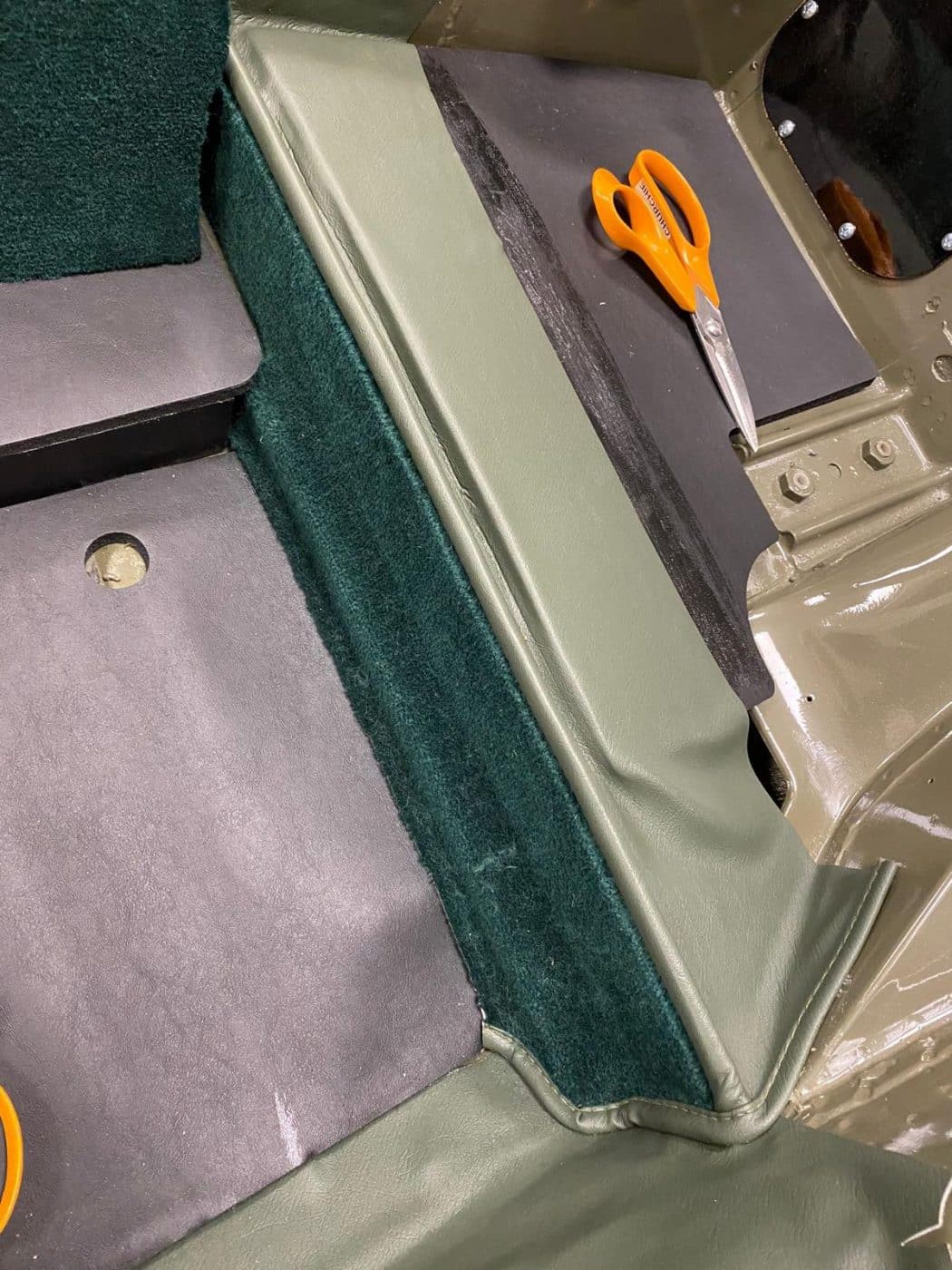 21221 Fern Grey Interior18 1