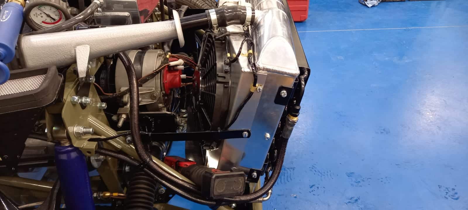 21221 Fern Grey Radiator Leak7 1