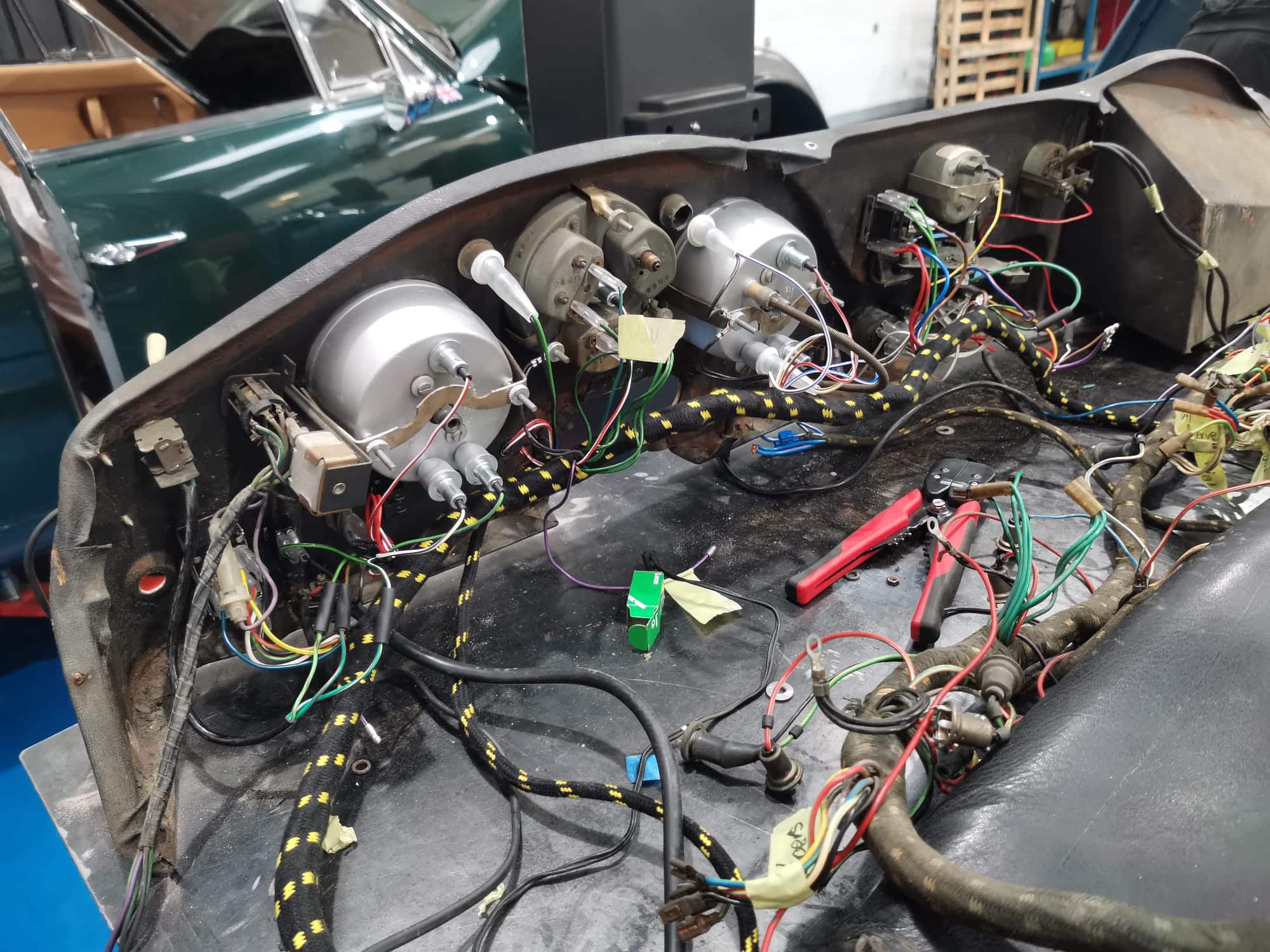 070122 1962 Jensen 541S Wiring Harness and Power Steering Column 12 1