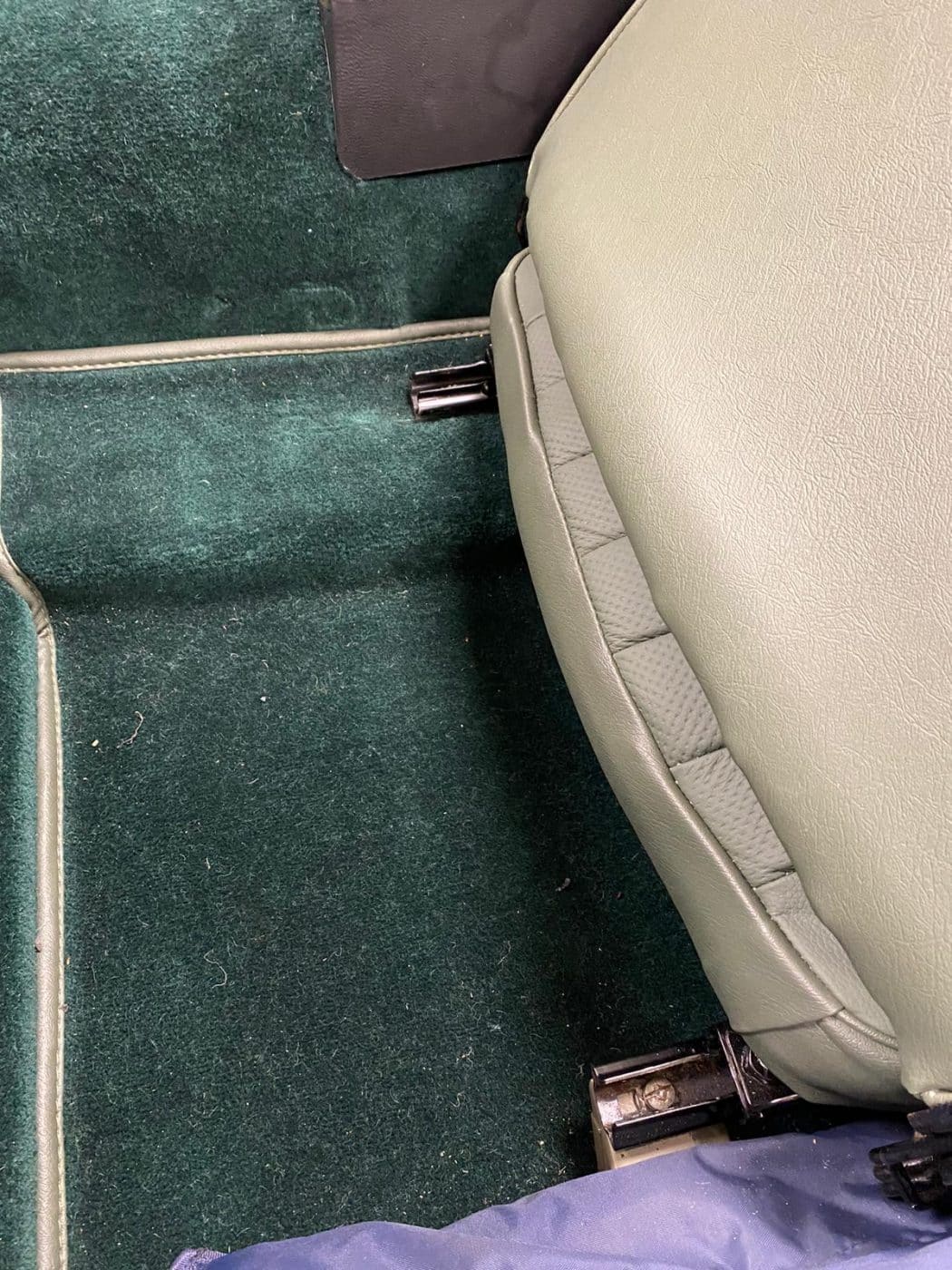 070122 1973 Jaguar E Type Series III Roadster Interior Complete 13 1