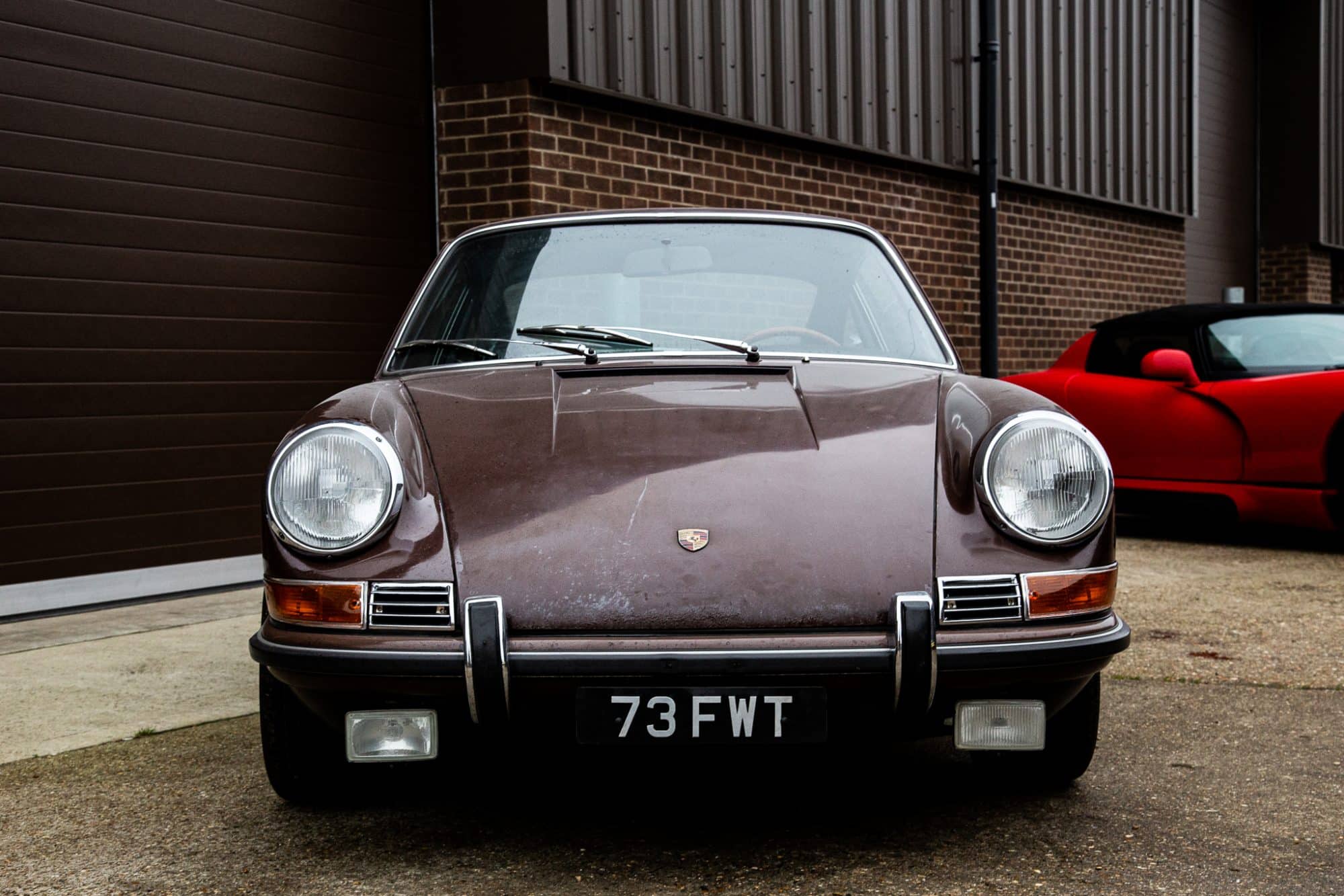 110122 1970 Porsche 911T Arrival Photos 11 1