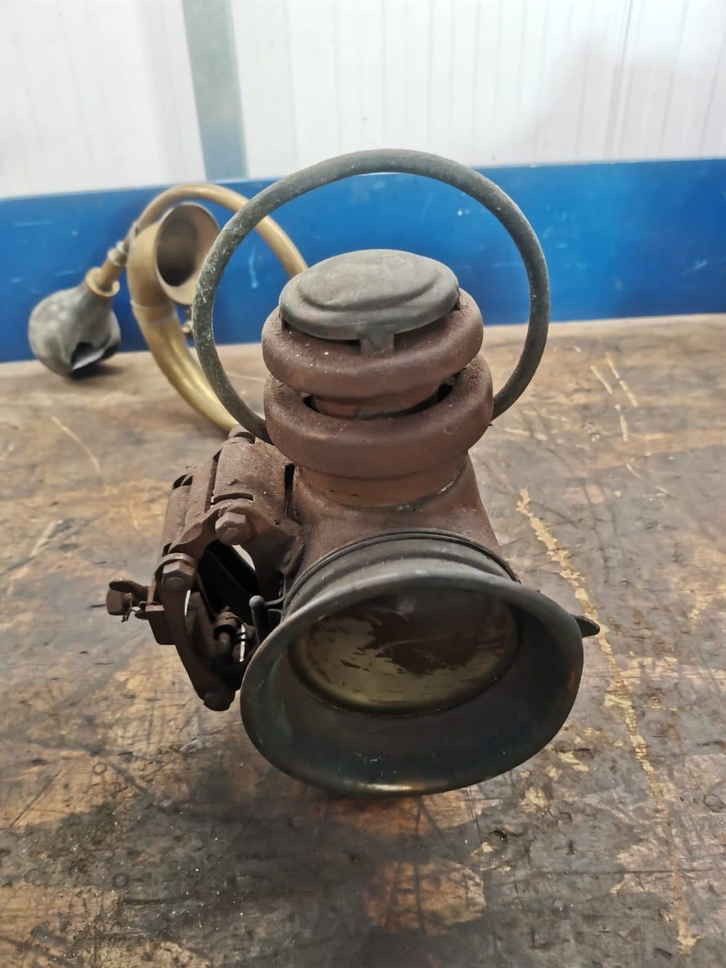 130122 1905 Riley 9hp Parts off for rebrassing 14 1