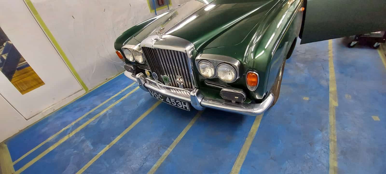 200122 1969 Bentley T1 Strip for Paint 1