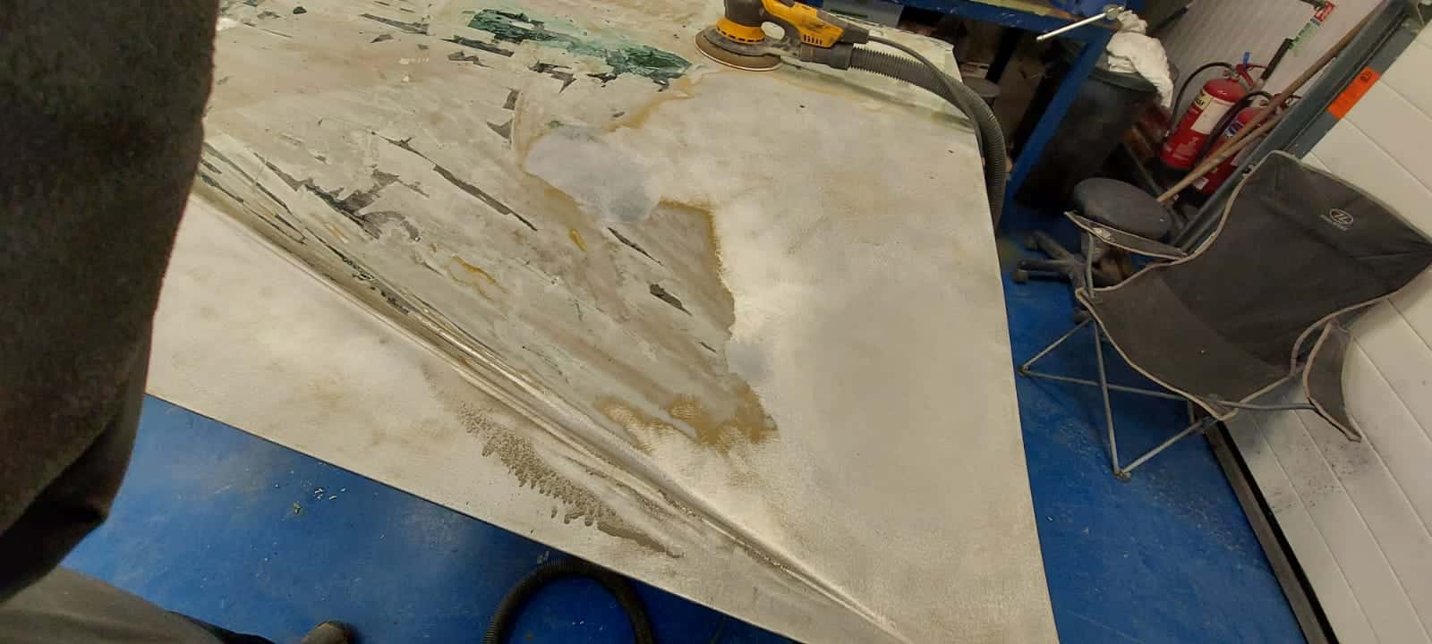 210122 1969 Bentley T1 Body Strip and Bonnet Paint Strip 10 1