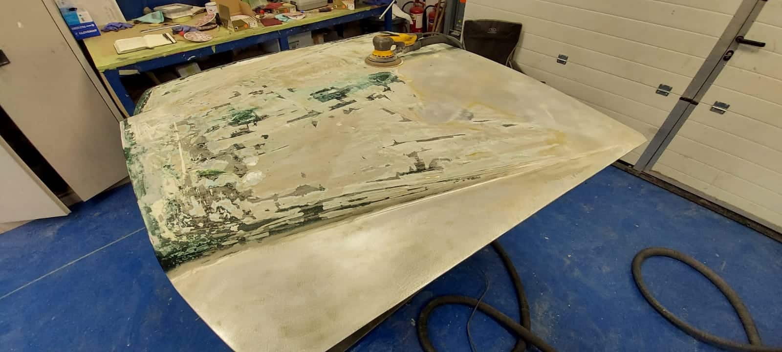 210122 1969 Bentley T1 Body Strip and Bonnet Paint Strip 8 1