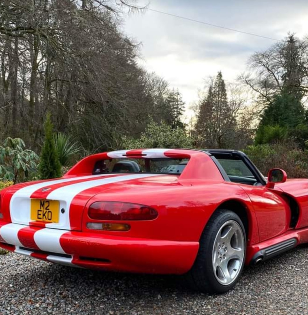 211221 1995 Dodge Viper RT10 2 1