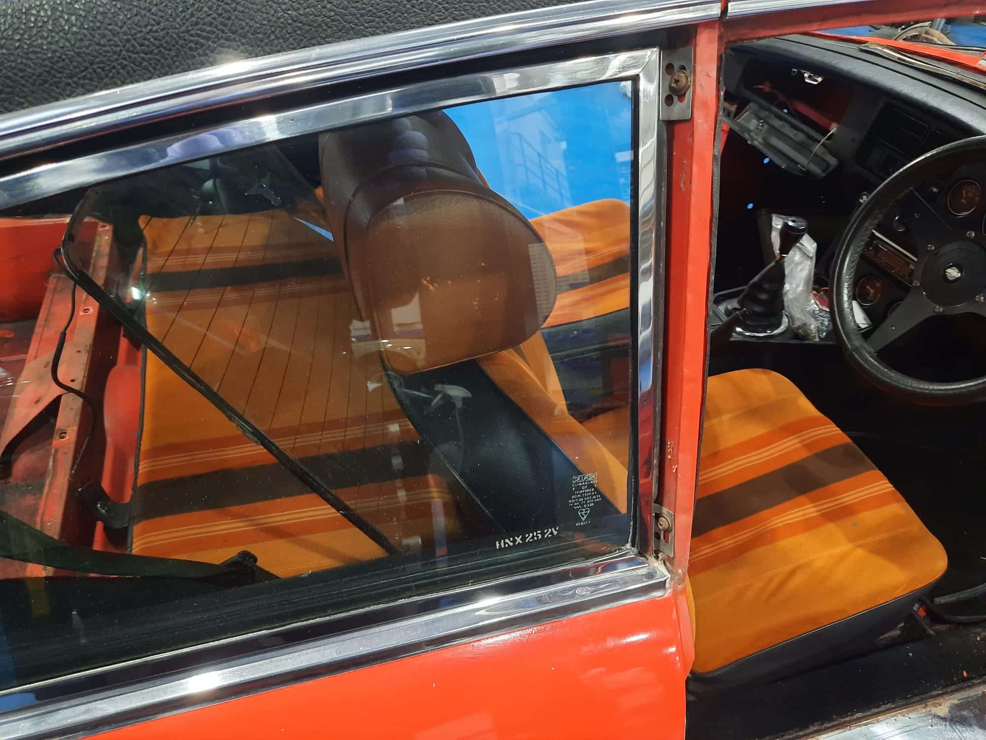 310122 Blaze Orange MGB GT Teardown and Inspection 66 1