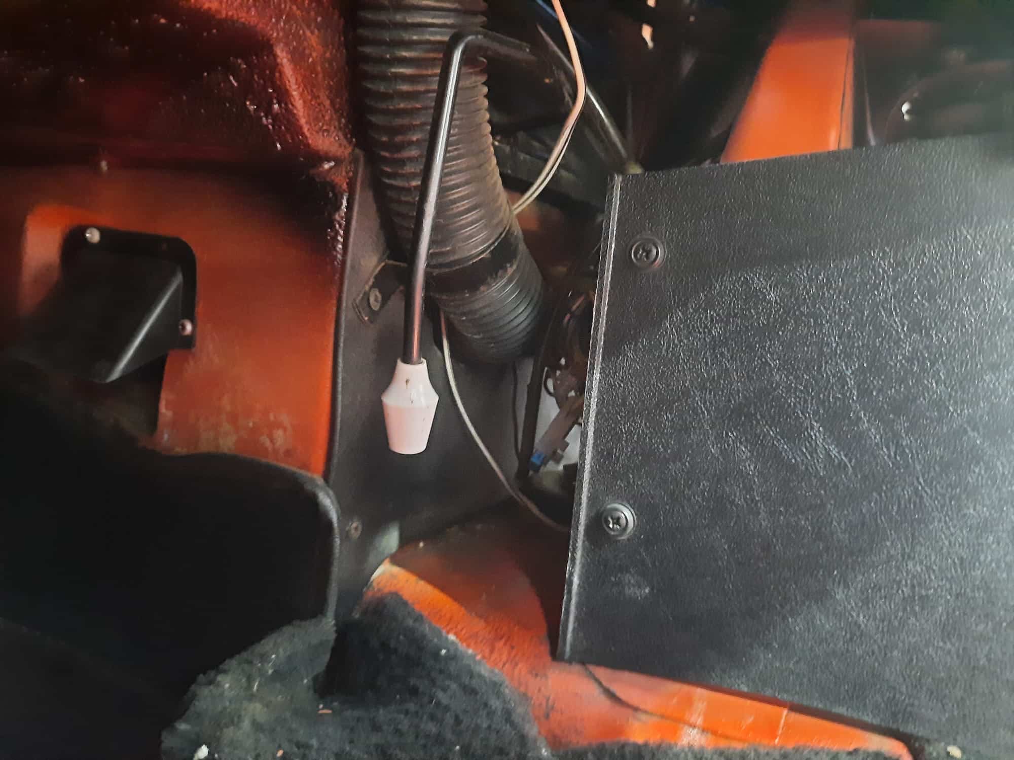 310122 Blaze Orange MGB GT Teardown and Inspection 8 1