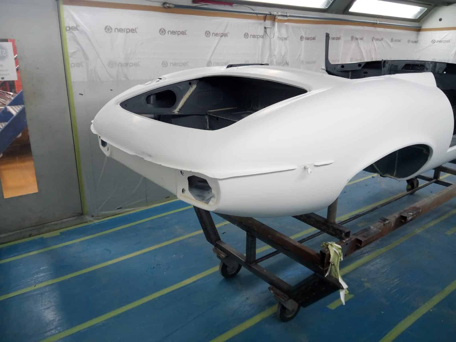 11082021 1973 Jaguar E Type Series 3 painting the body and front frame 44 1