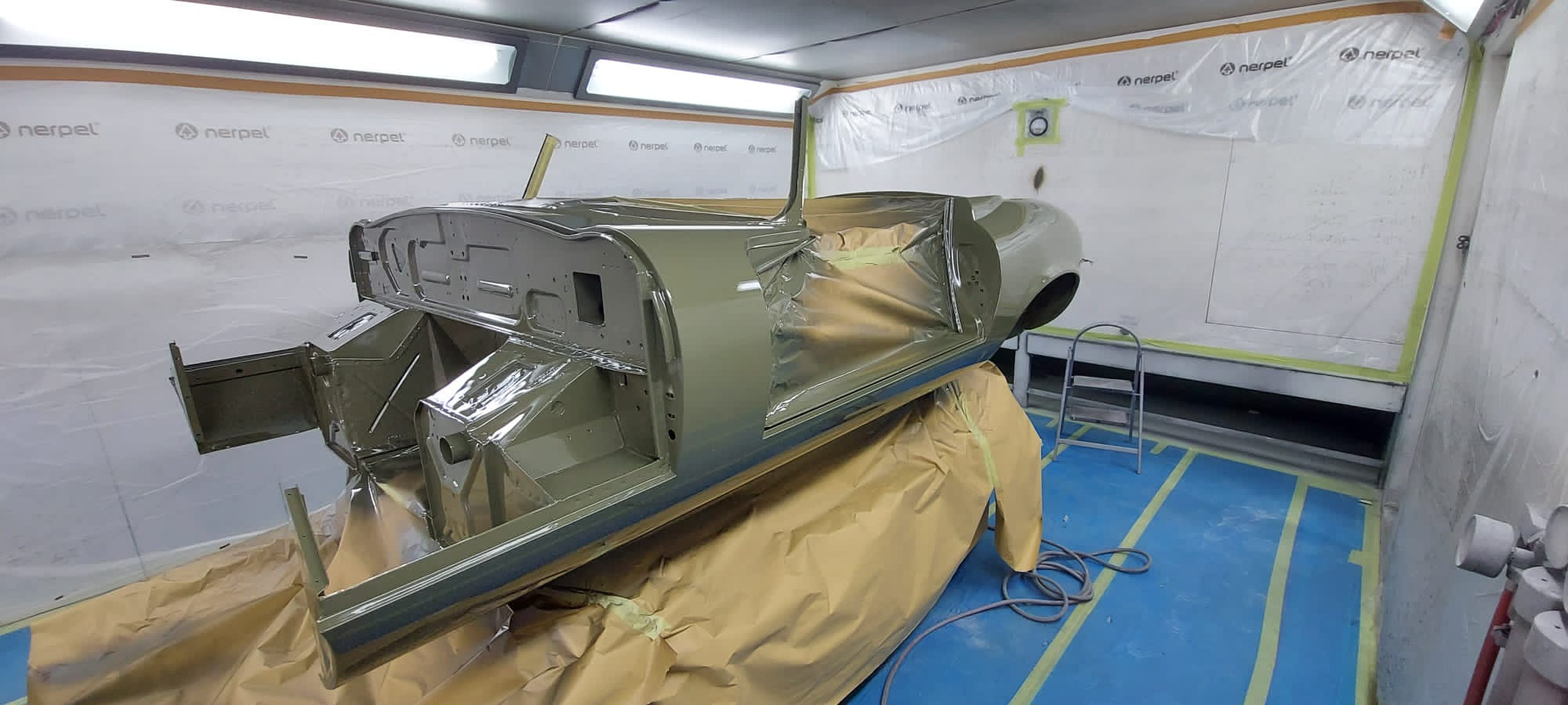 11082021 1973 Jaguar E Type Series 3 painting the body and front frame 48 1
