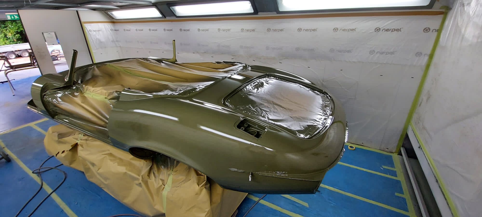 11082021 1973 Jaguar E Type Series 3 painting the body and front frame 54 1