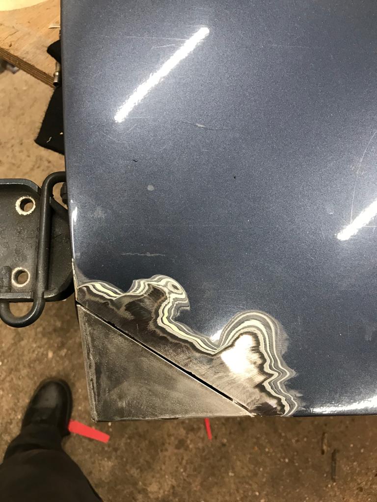 140222 1987 Daimler Double Six Wing and Door Rust Repairs 2 1
