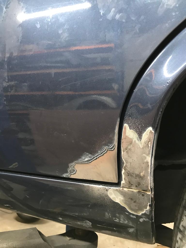 140222 1987 Daimler Double Six Wing and Door Rust Repairs 8 1