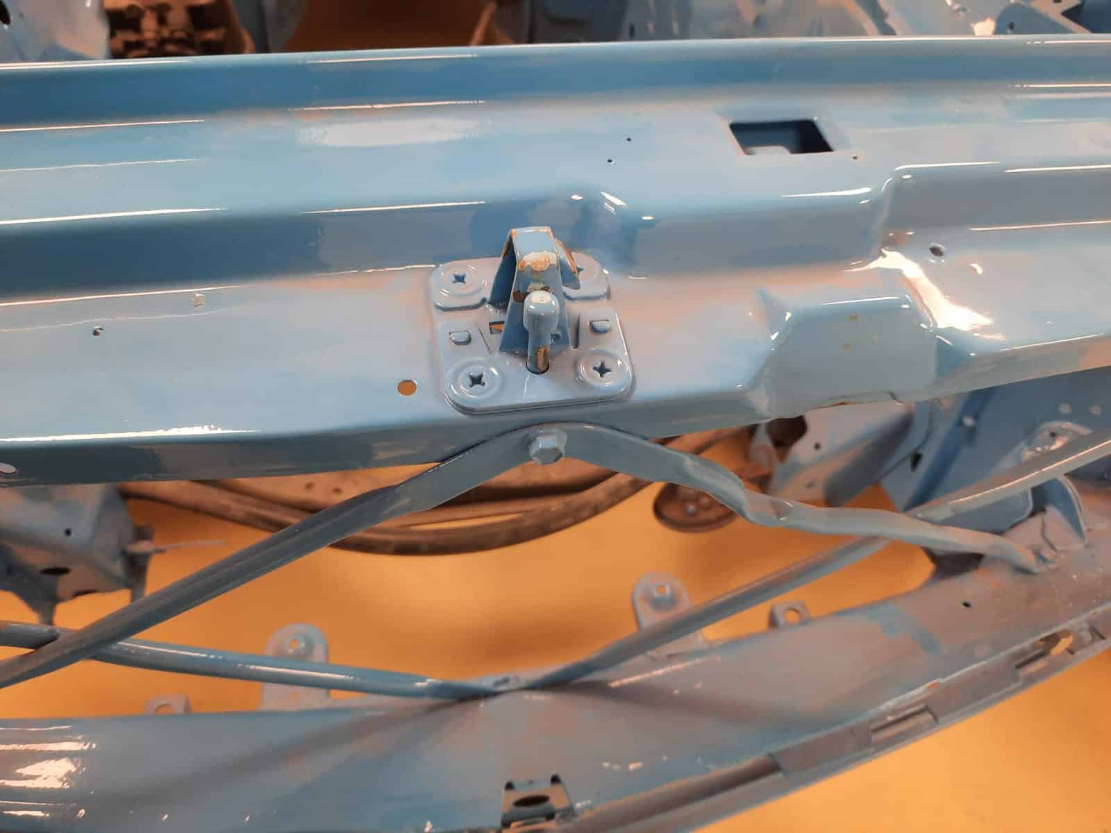 160222 1987 Mercedes 500SL Bodywork Prep for Paint and Window Regs 57 1