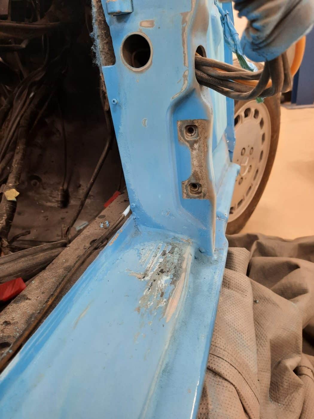 220222 1987 Mercedes 500SL Bodywork and Doors 55 1