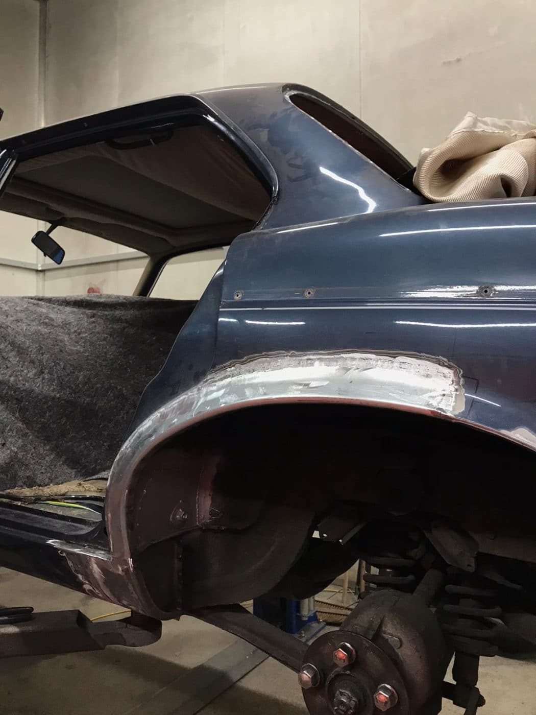 250222 1987 Daimler Double Six Passenger Side Rust Repairs Arches and Door 10 1