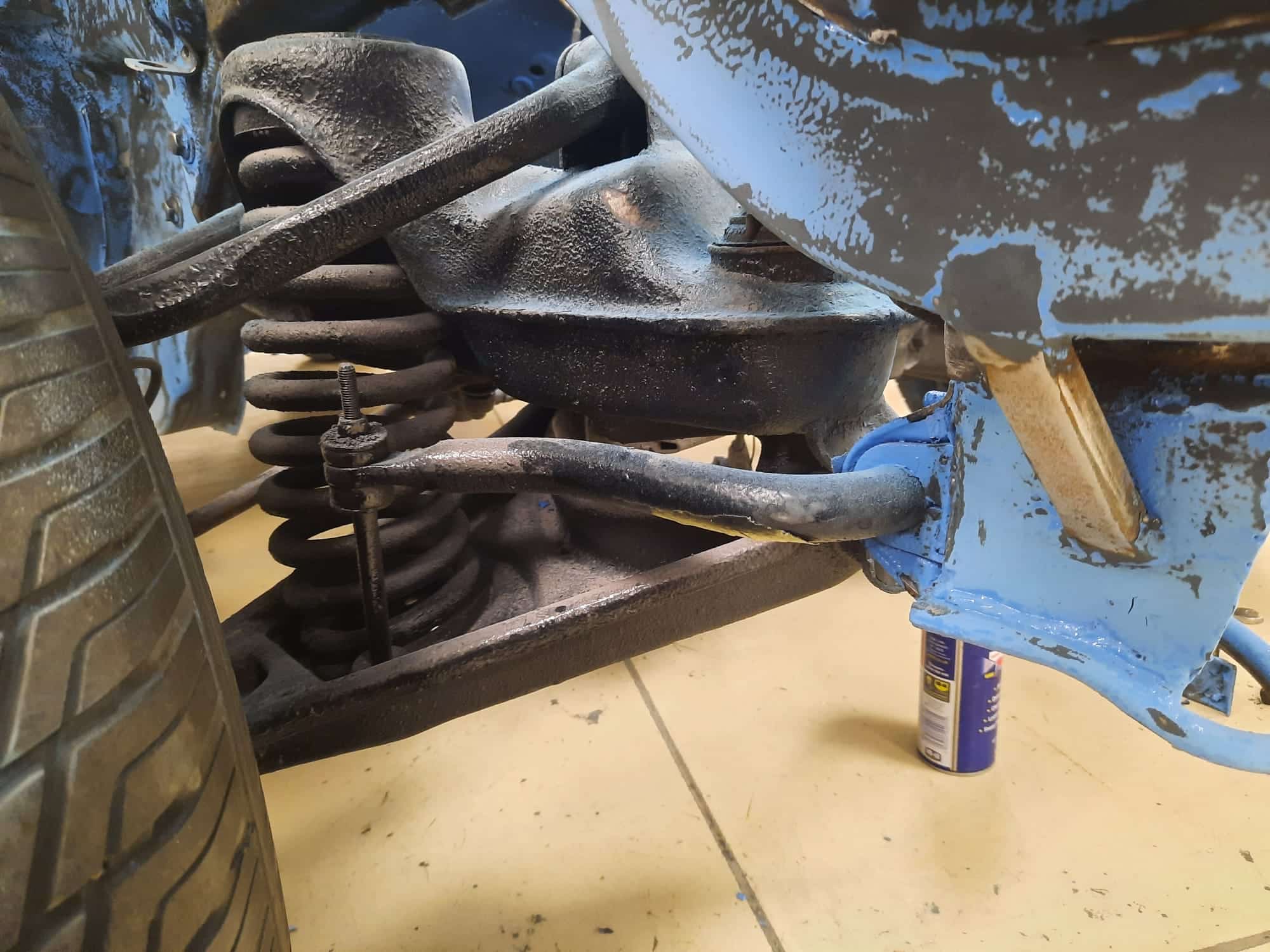 250222 1987 Mercedes 500SL Engine Bay Prep and Rust 52 1