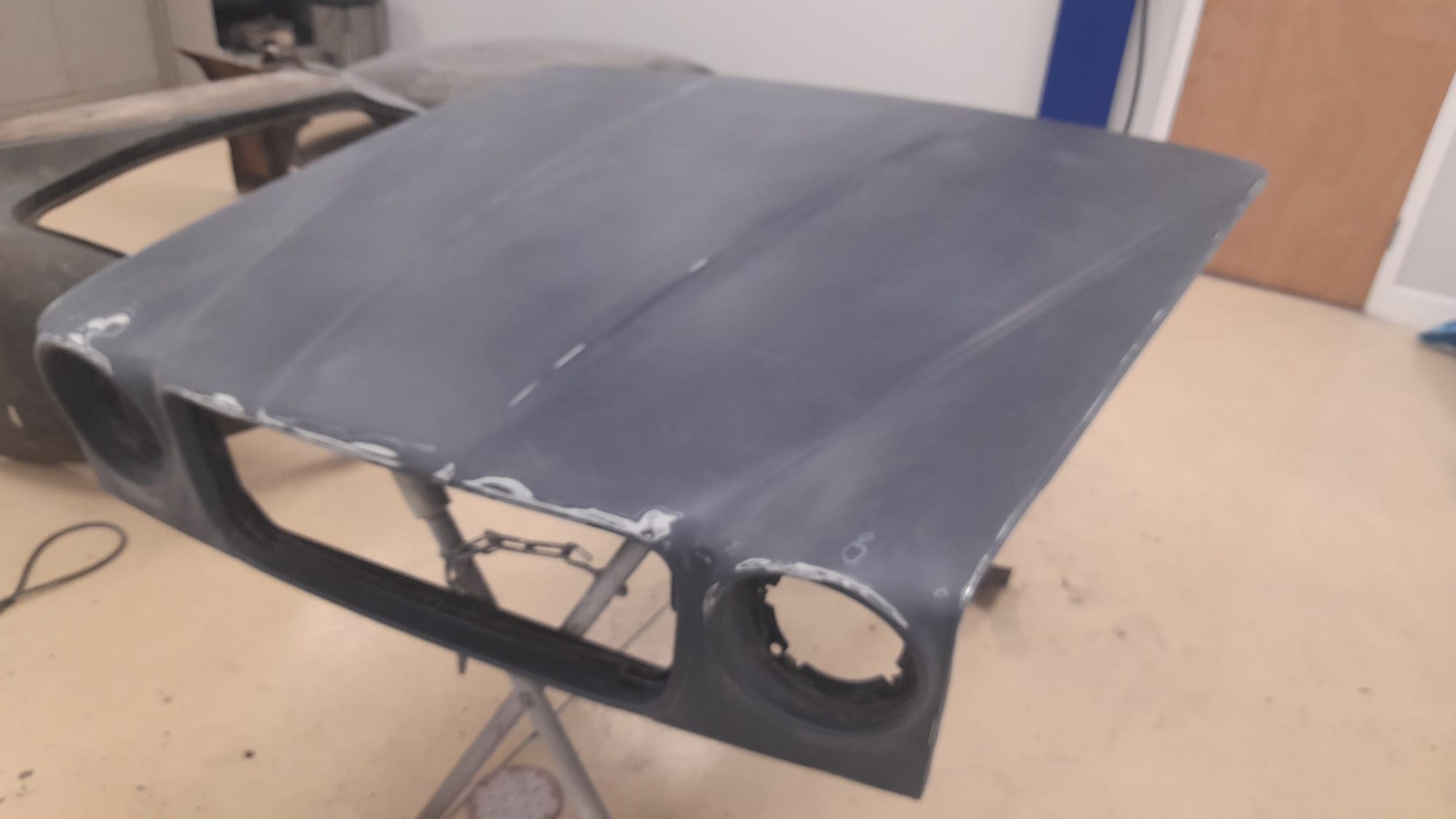 280222 1987 Daimler Double Six Body Panels Stripped 12 1