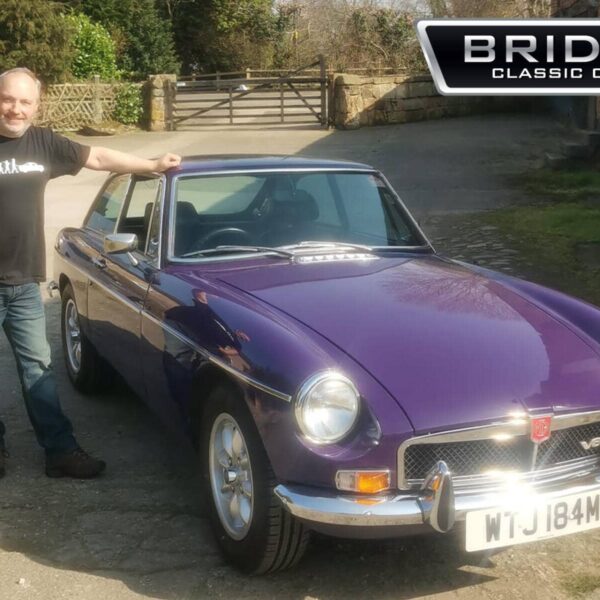 1973 MGB GT V8