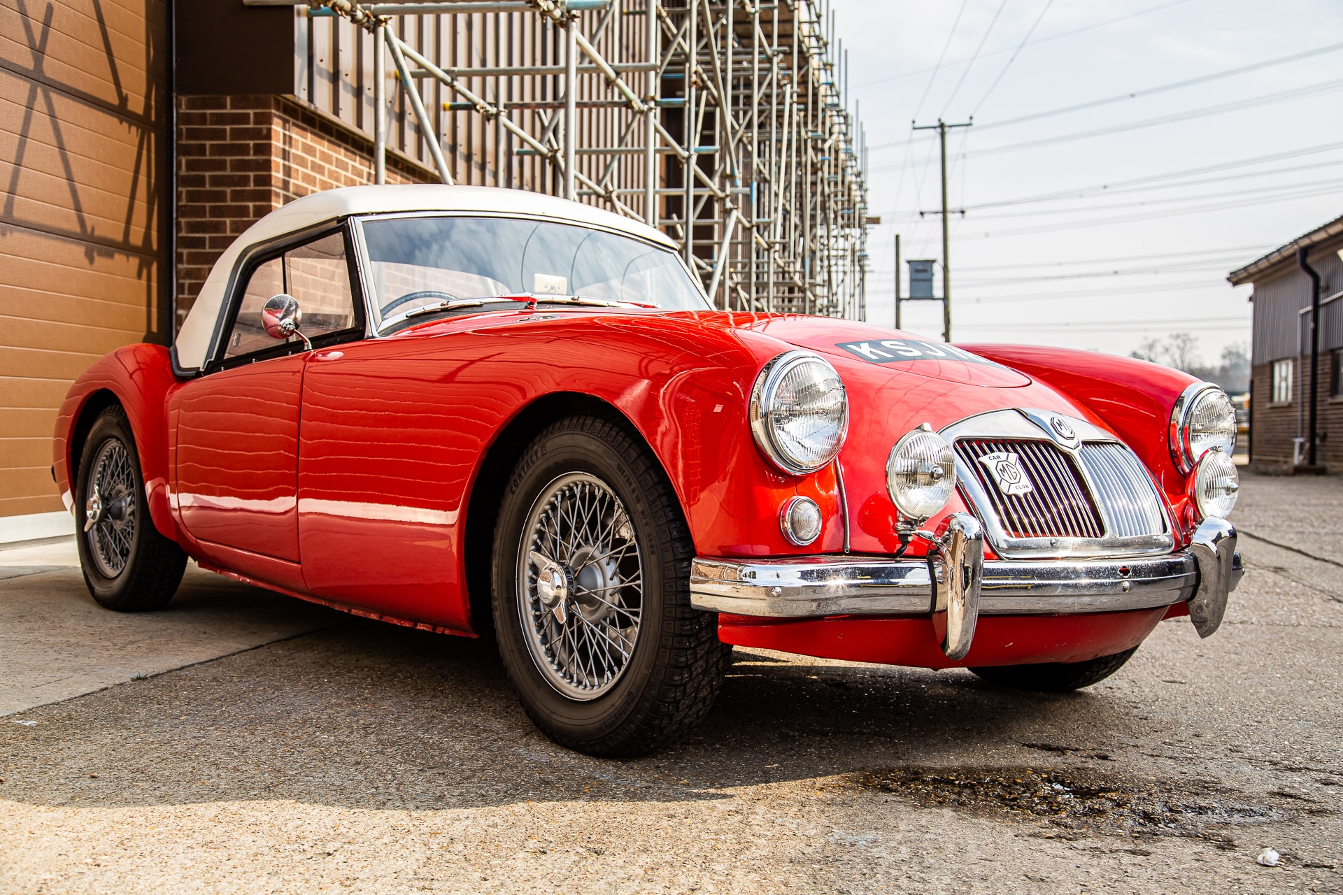 040322 1957 MGA Roadster Feature Photos 10 1