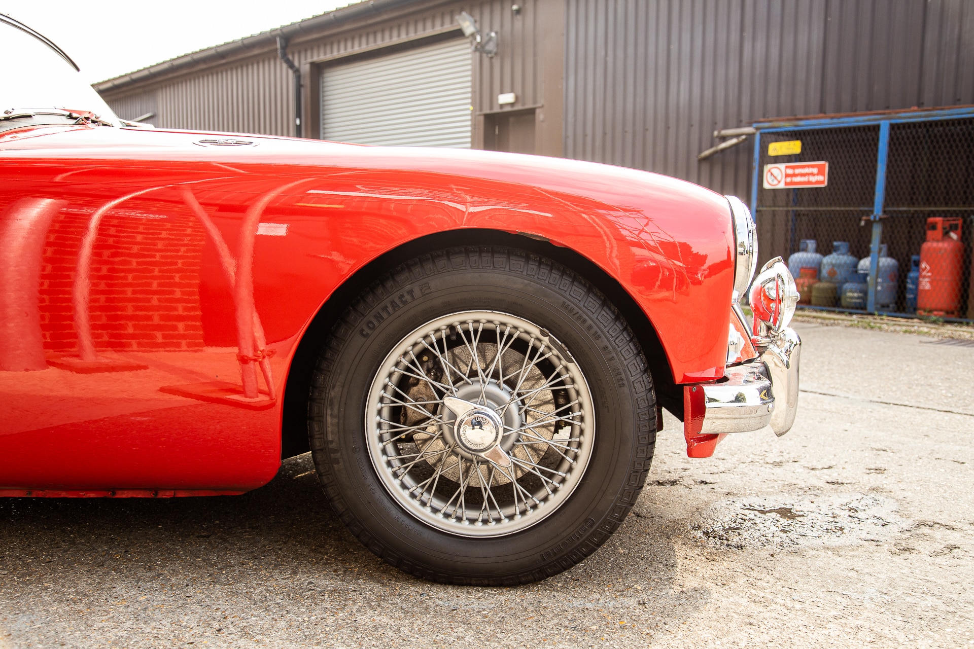 040322 1957 MGA Roadster Feature Photos 12 1