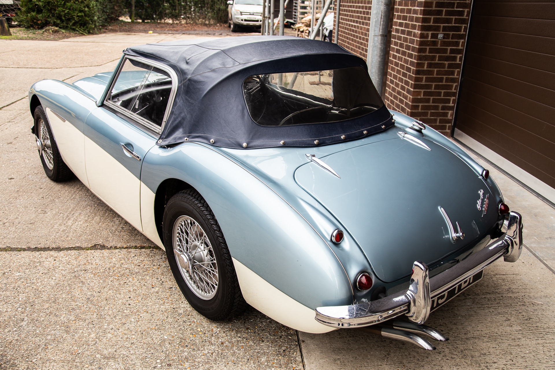 040322 1960 Austin Healey 3000 Feature Photos 6 1