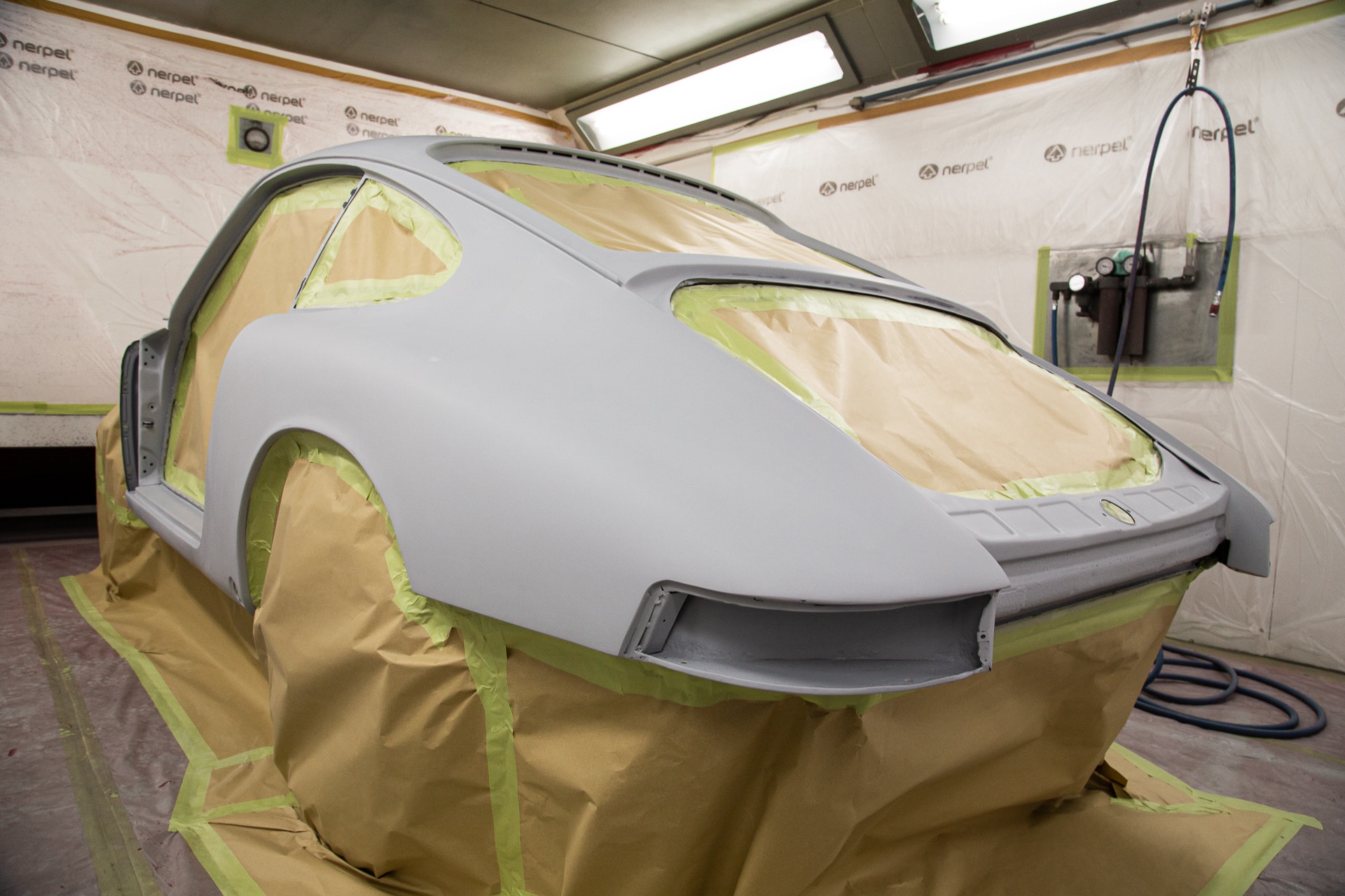 100322 1965 Porsche 912 Body in Colour 1