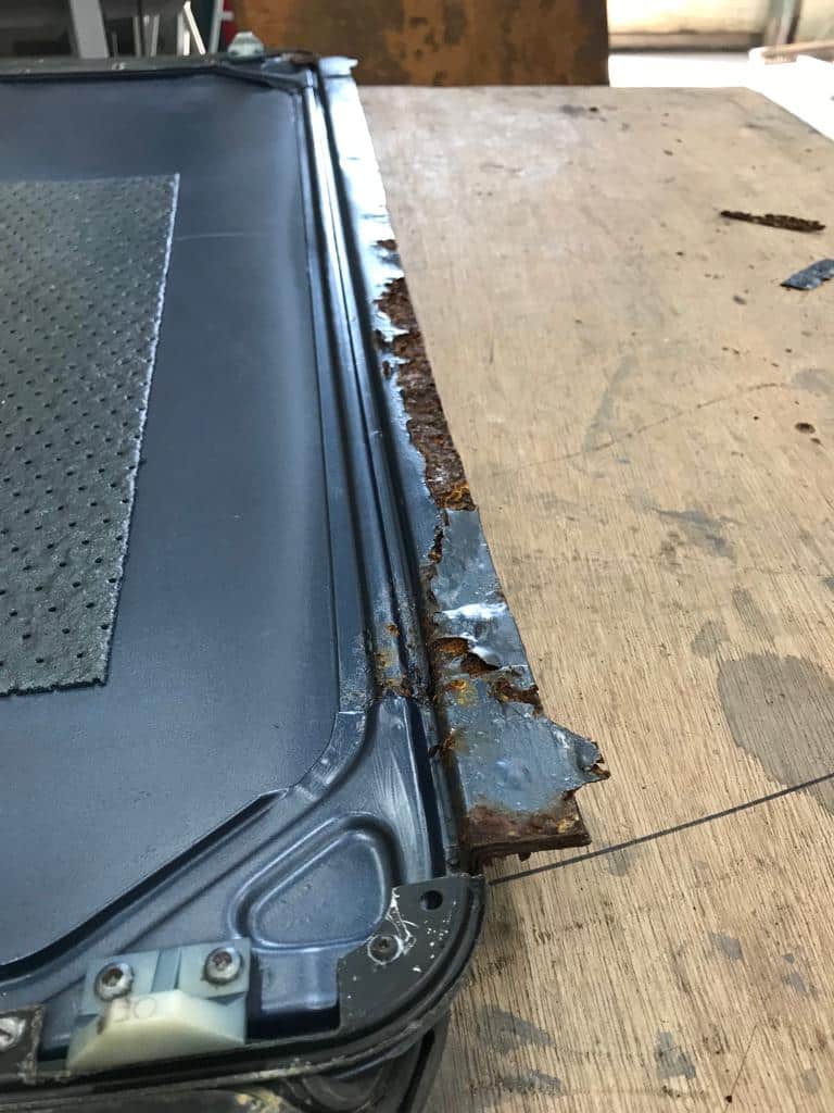 100322 1987 Daimler Double Six Sunroof Repairs 14 1