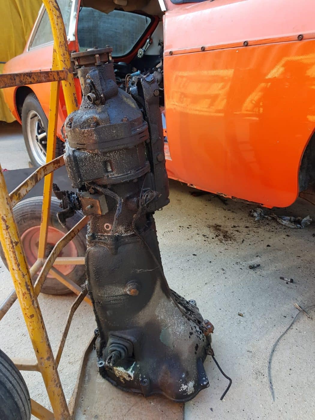 110322 Engine Removal and Clean on 1978 MGB GT 15 1