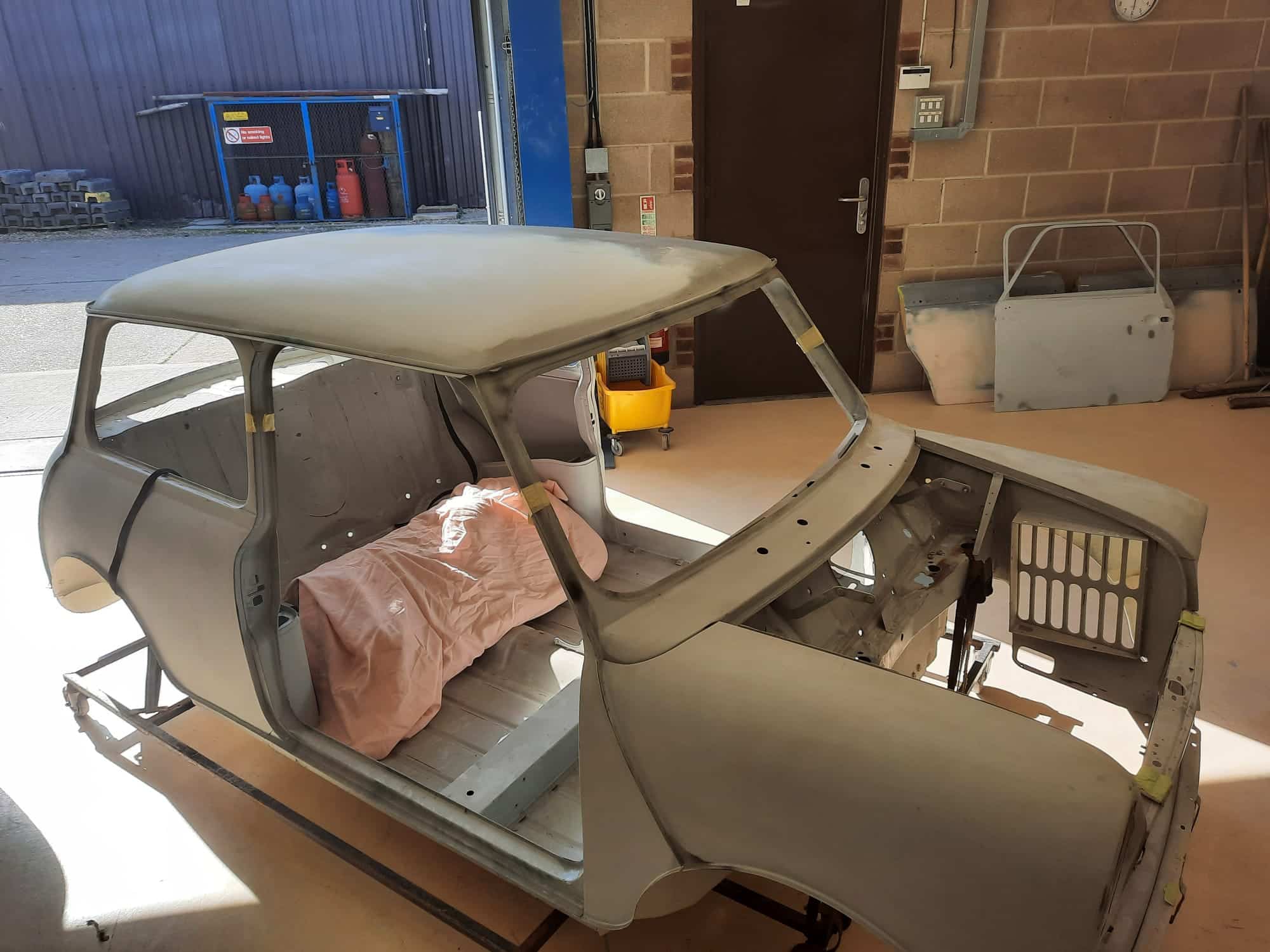 140322 Team C Racing Mini Prep and Primer 23 1