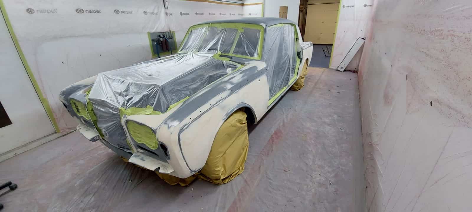 160322 1969 Bentley T1 In Booth 8 1