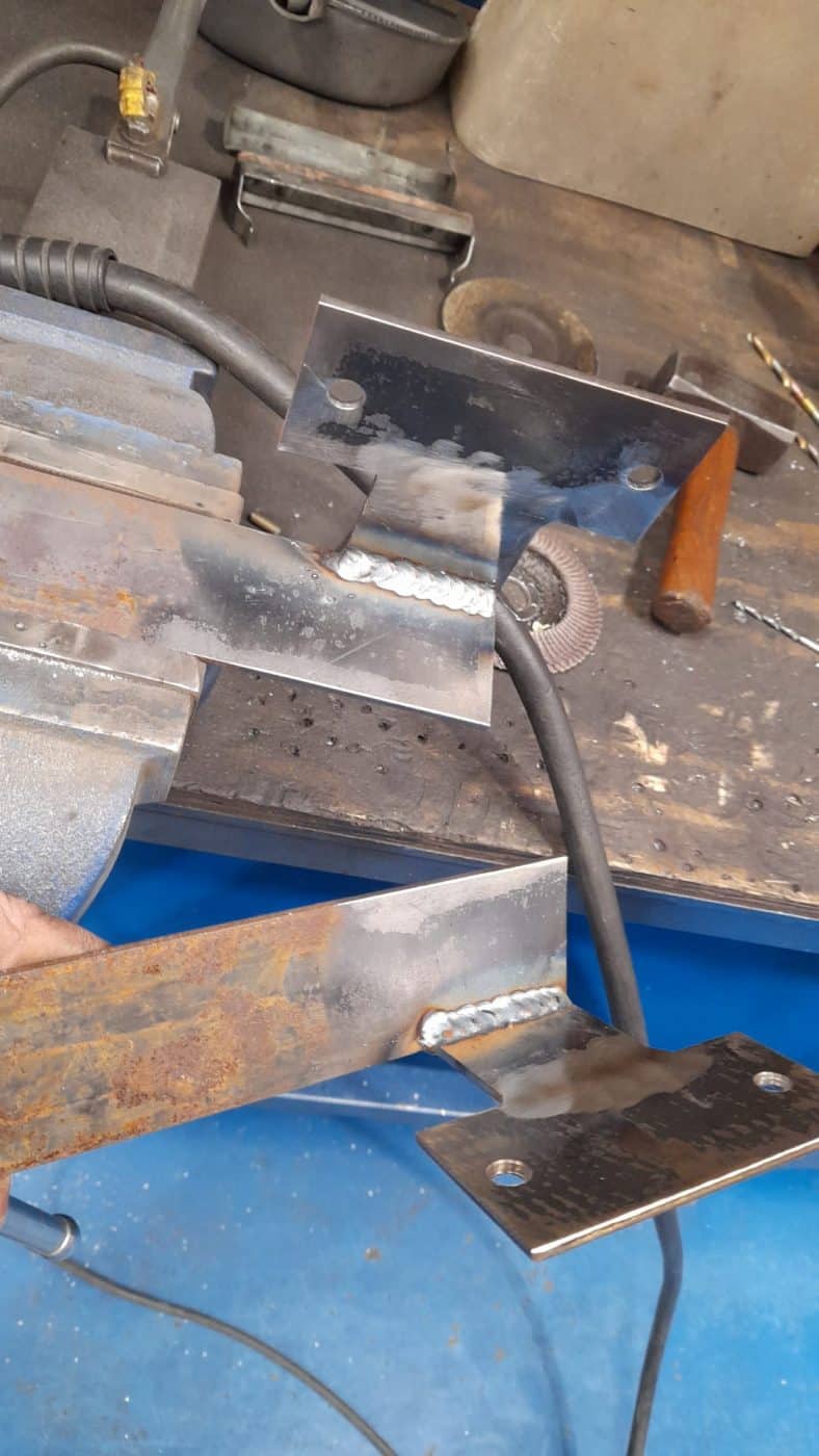 160322 1979 Arrow Daytona Oil Cooler Air Con Brackets 15 1